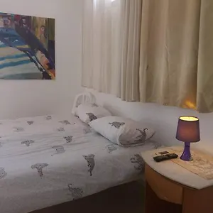 https://hotel-eilat-6.eilathotels.net