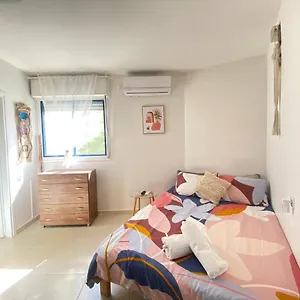 https://hotel-eilat-12.eilathotels.net