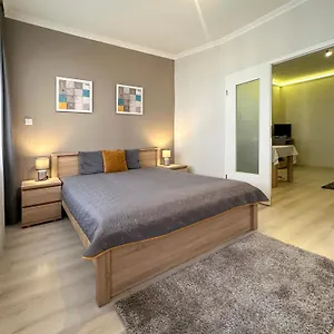 Asboth Taylor Appartement Budapest